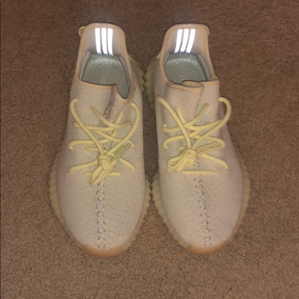 Adidas Yeezy Boost 350 v2 Butter